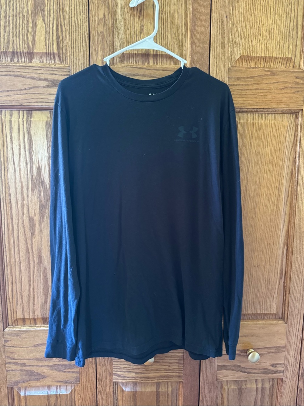 Under Armour Black Long Sleeve Crew Shirt